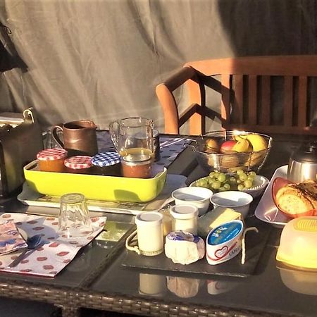 Les Gremilles Bed & Breakfast Bassoncourt Ngoại thất bức ảnh
